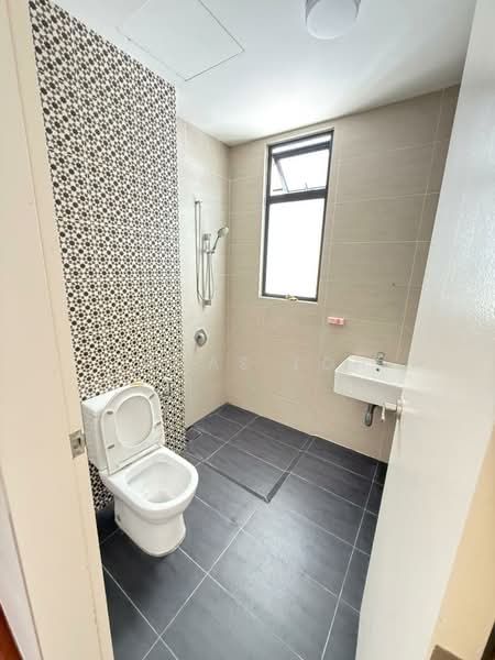 Bungalow for Sale in Kuala Selangor (Selangor) - Lucas Loh - Bathroom - PropertyGuru.com.my