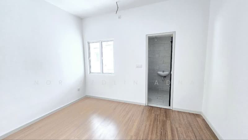 2-storey Terraced House for Sale in Semenyih (Selangor) - Nor Azdlin Adnan - Interior - PropertyGuru.com.my