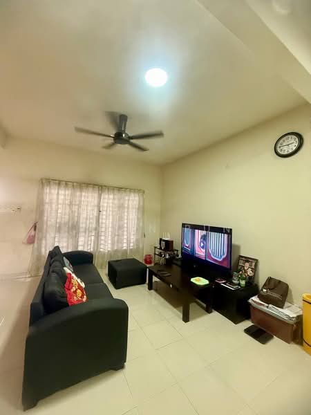 Rumah Teres 2 Tingkat untuk Dijual di Bandar Dato Onn (Tebrau) - Joyen Pun - Living Room - PropertyGuru.com.my
