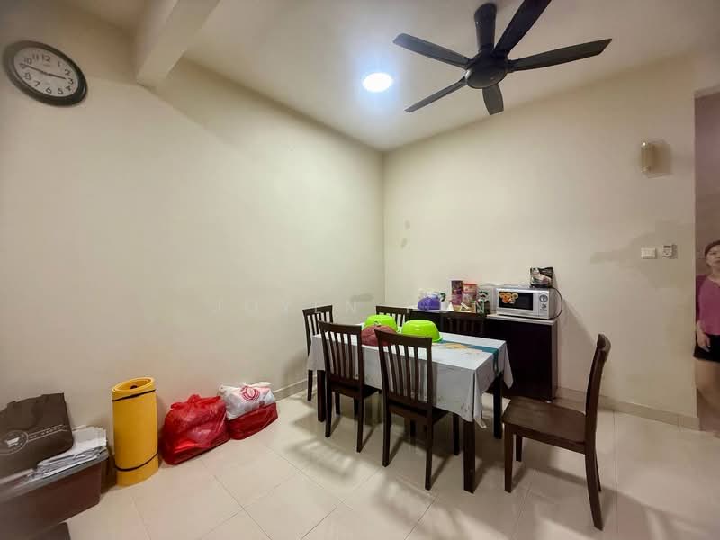 Rumah Teres 2 Tingkat untuk Dijual di Bandar Dato Onn (Tebrau) - Joyen Pun - Dining Room - PropertyGuru.com.my