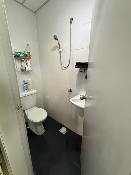 Kiara Residence 2 (Residensi Kiara Jalil 2) untuk Untuk Disewa - RM 660,000 /bulan, Apr 2026 - Bathroom - PropertyGuru.com.my