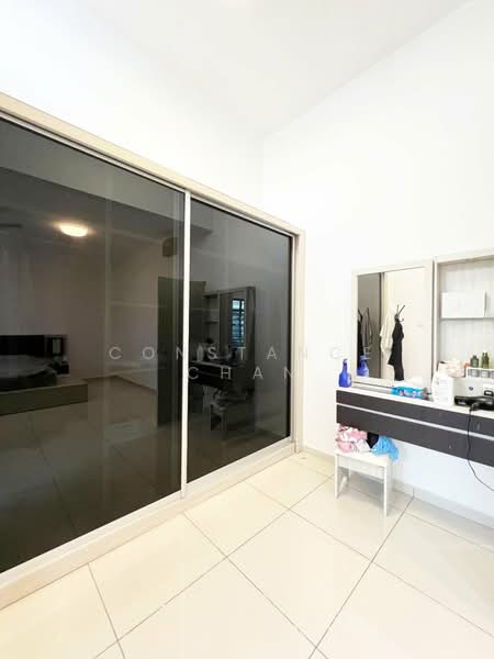 For Sale - Taman Kempas Utama