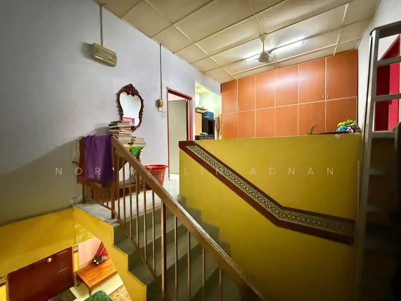 Double Storey Terrace Bangi Seksyen 4 untuk Untuk Dijual - RM 490,000, Mac 2026 - Interior - PropertyGuru.com.my