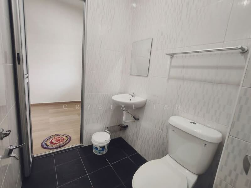 Bandar Selesa Jaya untuk Untuk Disewa - RM 2,500 /bulan, Mac 2026 - Bathroom - PropertyGuru.com.my