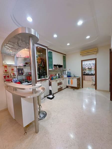 Taman Sutera Utama untuk Untuk Dijual - RM 1,300,000, Apr 2026 - Kitchen - PropertyGuru.com.my