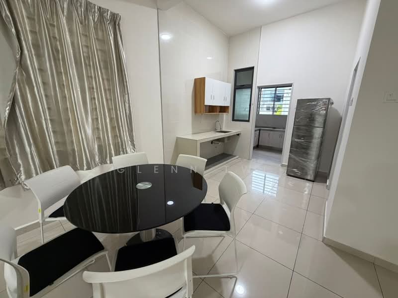 Danga Sutera untuk Untuk Disewa - RM 3,500 /bulan, Apr 2026 - Kitchen - PropertyGuru.com.my