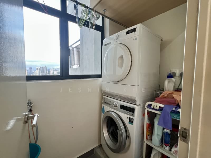 Service Residence for Sale at Avantas Residences - Jesnin Kee - Yard - PropertyGuru.com.my