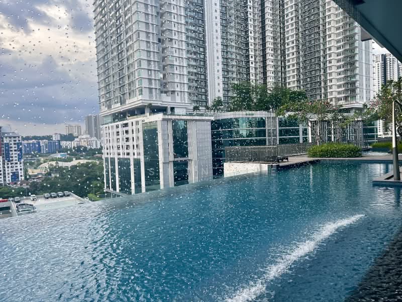 Service Residence for Sale at Avantas Residences - Jesnin Kee - Infinity Pool - PropertyGuru.com.my