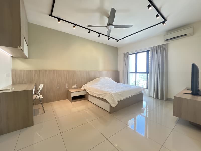 Service Residence for Sale at Avantas Residences - Jesnin Kee - Master Bedroom - PropertyGuru.com.my