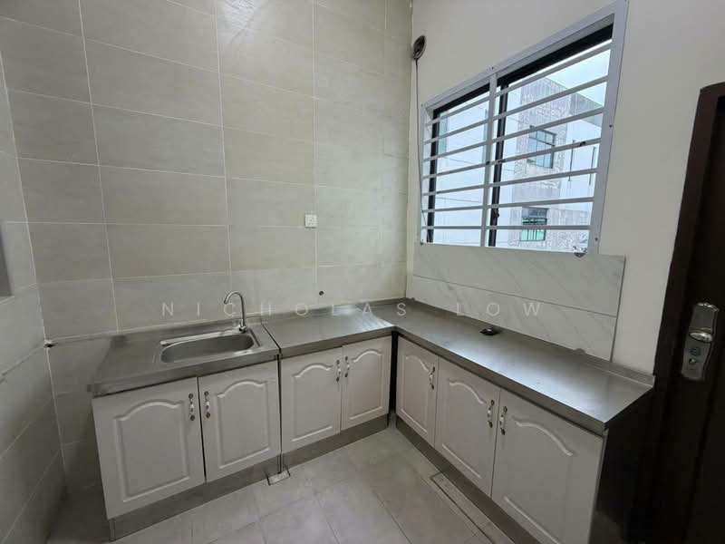 2-storey Terraced House for Rent in Skudai (Johor) - Nicholas Low - Kitchen - PropertyGuru.com.my