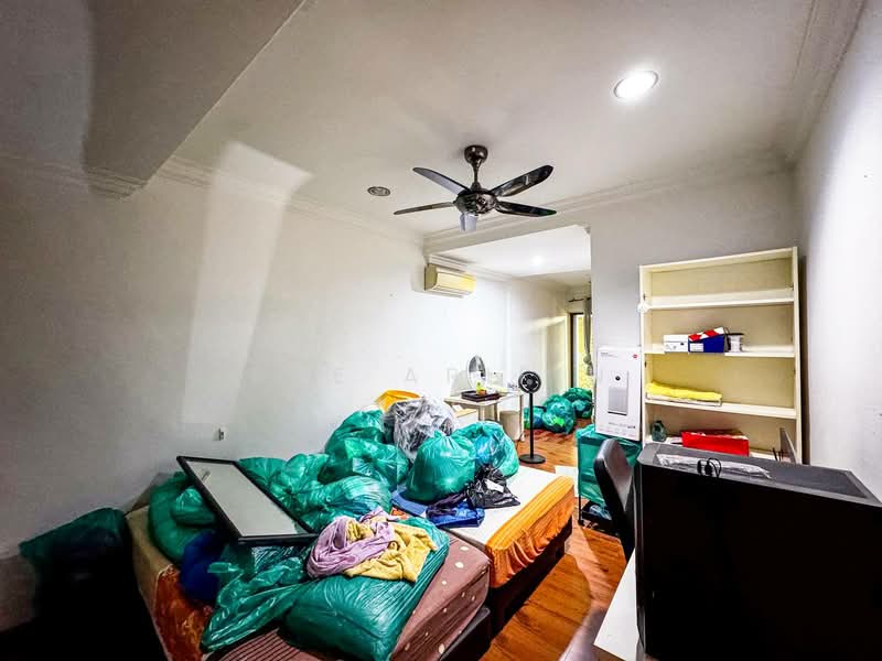 Terraced House for Sale in Puchong (Selangor) - Sue Arifin - Bedroom - PropertyGuru.com.my