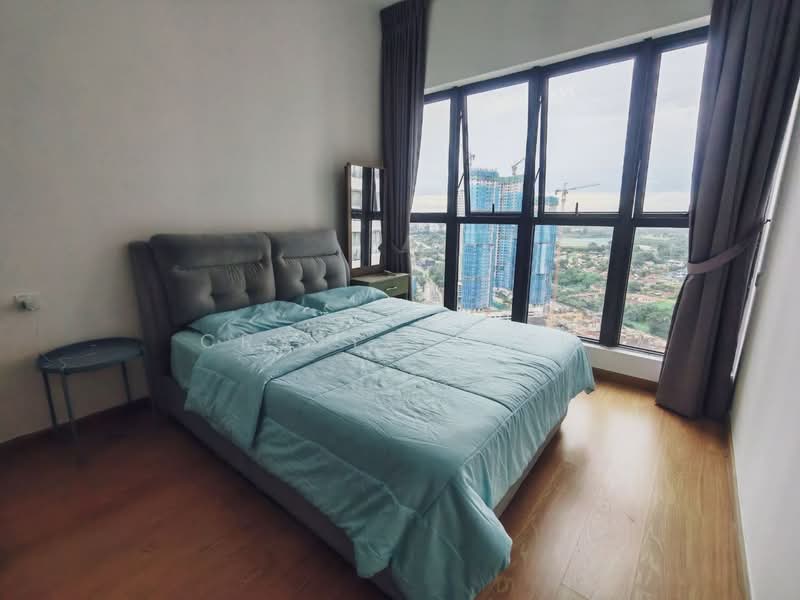 Condominium for Rent at Royal Strand @ Country Garden Danga Bay - Crystal Tan - Bedroom - PropertyGuru.com.my