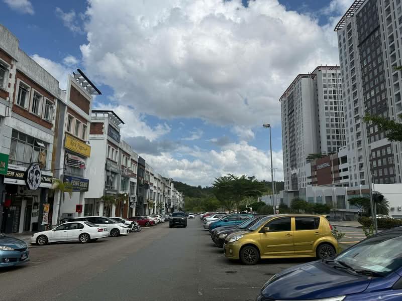 Shop for Rent in Taman Nusa Sentral (Iskandar Puteri (Nusajaya)) - Nicholas Low - Exterior - PropertyGuru.com.my