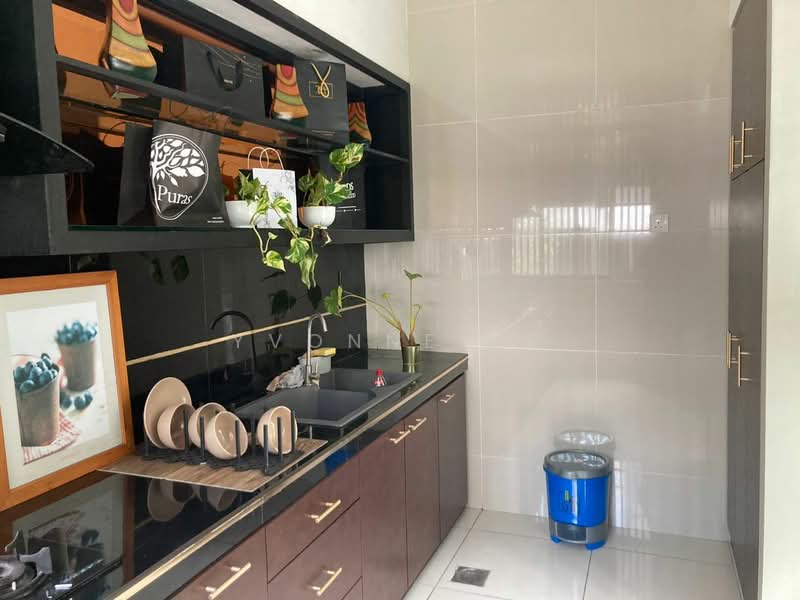 Empire Residence untuk Untuk Dijual - RM 2,200,000, Mac 2026 - Kitchen - PropertyGuru.com.my