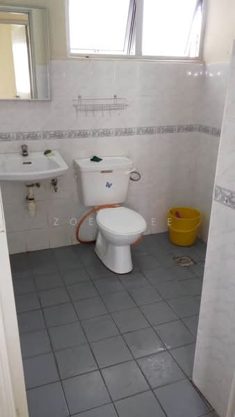 Apartment for Sale at Kipark Apartment - Zoey Lee - Bathroom - PropertyGuru.com.my