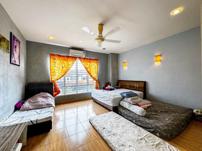 Terraced House for Sale in Puchong (Selangor) - Sue Arifin - Bedroom - PropertyGuru.com.my
