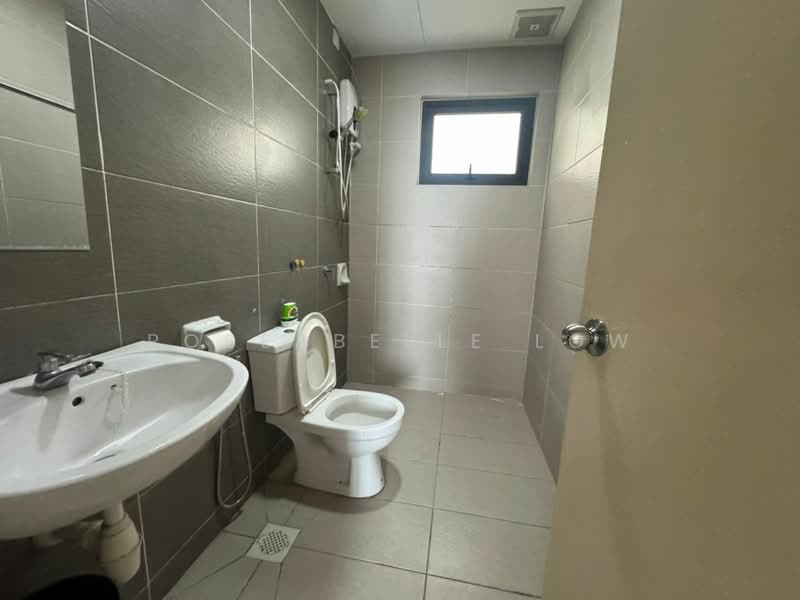 Skyvilla @ D'Island untuk Untuk Disewa - RM 1,700 /bulan, Apr 2026 - Bathroom - PropertyGuru.com.my