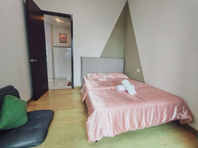 Condominium for Rent at Royal Strand @ Country Garden Danga Bay - Crystal Tan - PropertyGuru.com.my