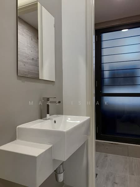 Service Residence for Sale at Arte Mont Kiara - Mass Ishak - Bathroom - PropertyGuru.com.my