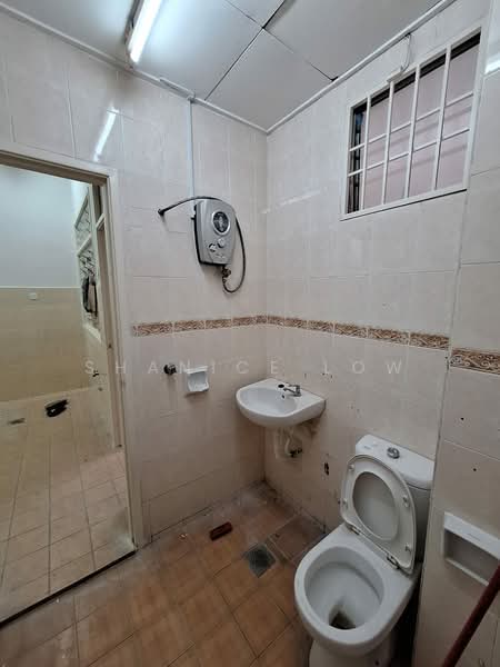2-storey Terraced House for Rent in Bandar Puteri Puchong (Puchong) - Shanice Low - Bathroom - PropertyGuru.com.my