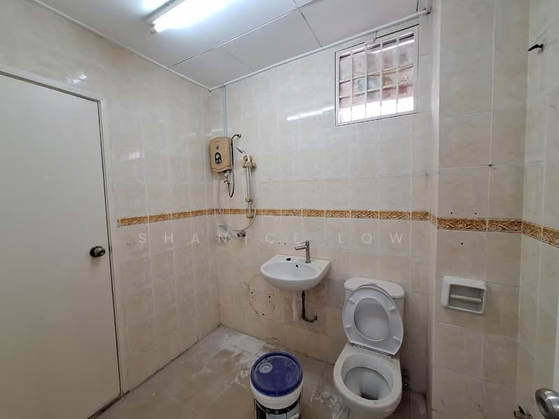 2-storey Terraced House for Rent in Bandar Puteri Puchong (Puchong) - Shanice Low - Bathroom - PropertyGuru.com.my