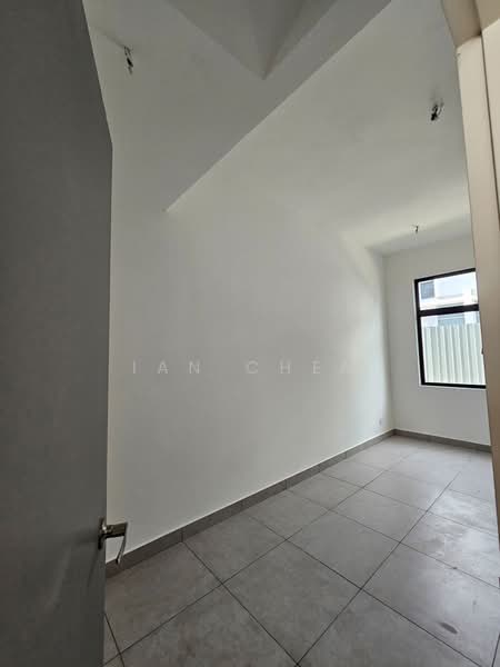2-storey Terraced House for Sale in Taman Mount Austin (Tebrau) - Ian Chen - PropertyGuru.com.my