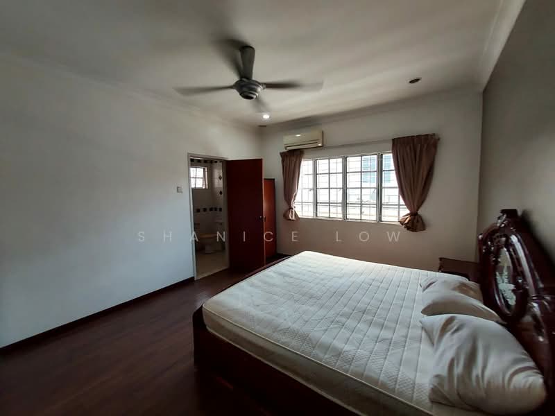 2-storey Terraced House for Rent in Bandar Puteri Puchong (Puchong) - Shanice Low - Bedroom - PropertyGuru.com.my