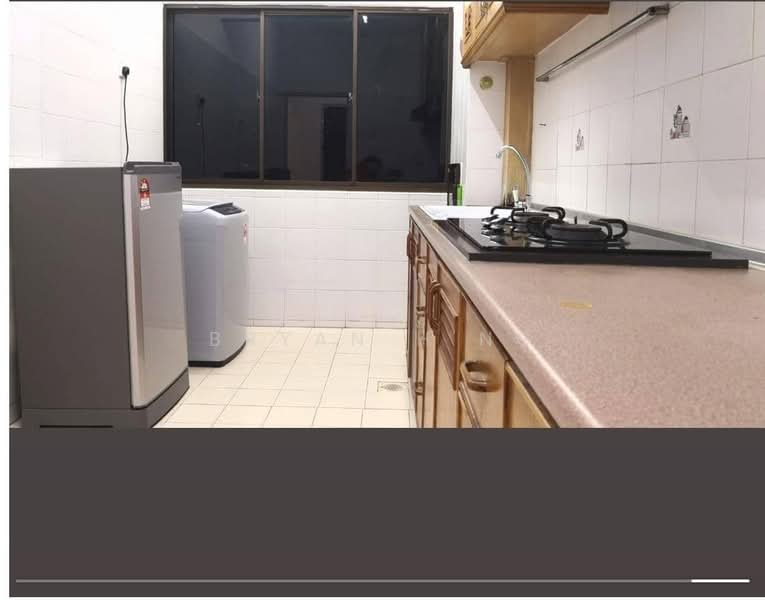 Condominium for Sale at Springfield Condominium - Bryan H'ng - Kitchen - PropertyGuru.com.my