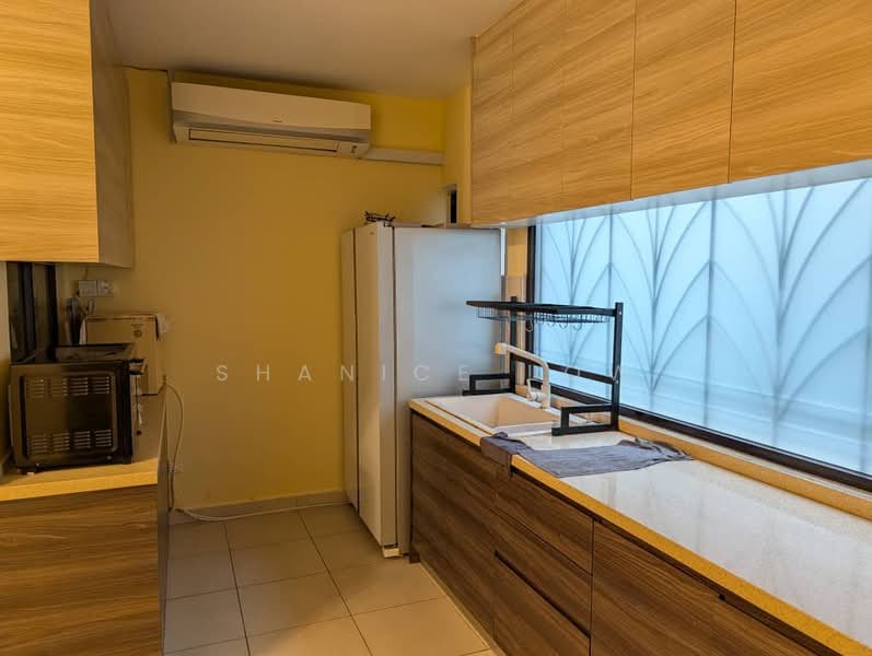 2-storey Terraced House for Rent in Bandar Puteri Puchong (Puchong) - Shanice Low - Kitchen - PropertyGuru.com.my