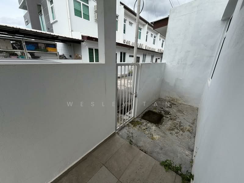 2.5-storey Terraced House for Sale in Taman Merak Mas (Bukit Katil) - Wesley Tan - Exterior - PropertyGuru.com.my