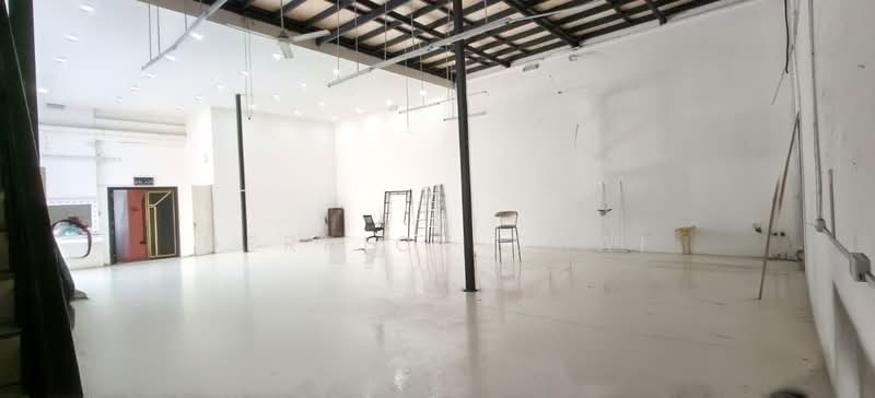 Factory for Rent in Taman Perniagaan Setia (Johor Bahru) - Derrick Chai - Interior - PropertyGuru.com.my
