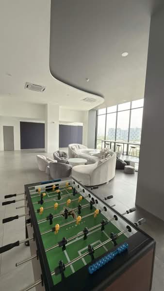 Servis Apartment untuk Dijual di Maya Ara Residences - Darren Leong - Living Room - PropertyGuru.com.my