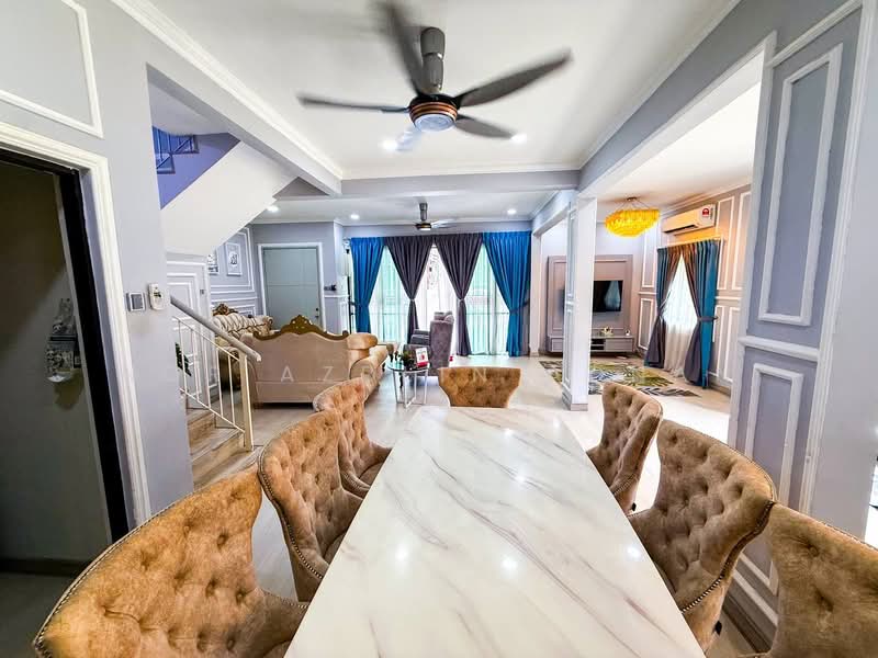 3-storey Terraced House for Sale in Sentosa Villa (Kajang) - Nor Azdlin Adnan - Living Room - PropertyGuru.com.my