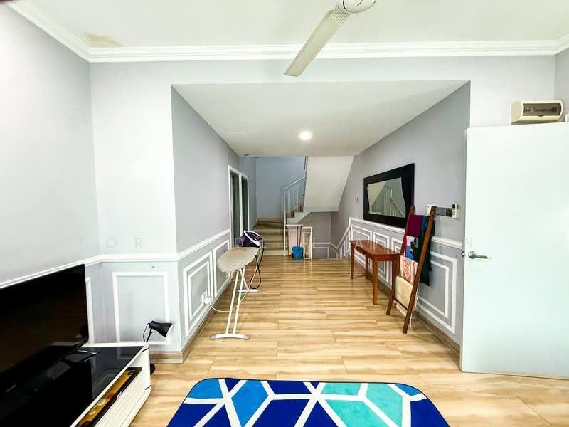 3-storey Terraced House for Sale in Sentosa Villa (Kajang) - Nor Azdlin Adnan - Living Room - PropertyGuru.com.my