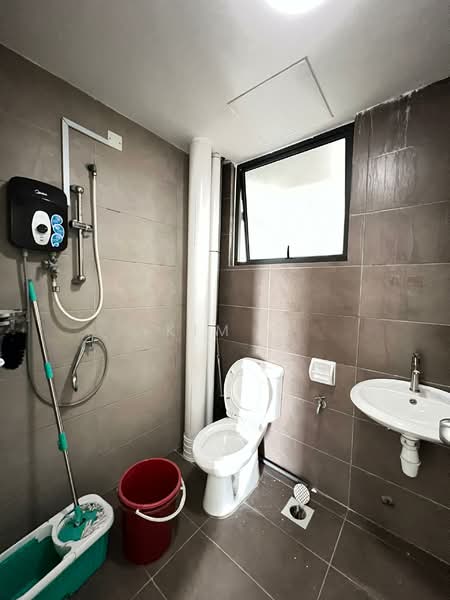 Service Residence for Rent at ARC @ Austin Hills - Kim . - Bathroom - PropertyGuru.com.my