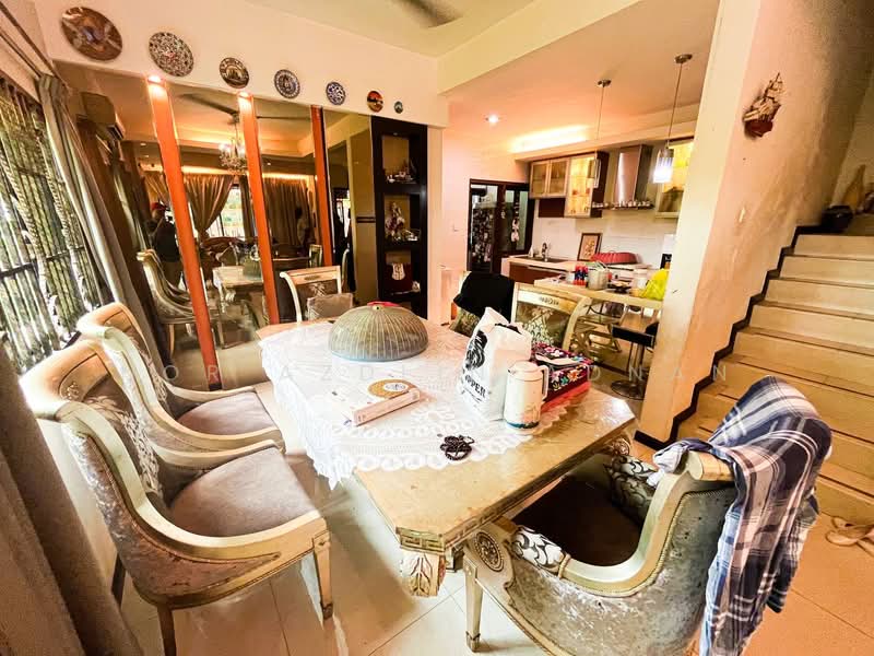 3-storey Terraced House for Sale in Sentosa Villa (Kajang) - Nor Azdlin Adnan - Dining Room - PropertyGuru.com.my