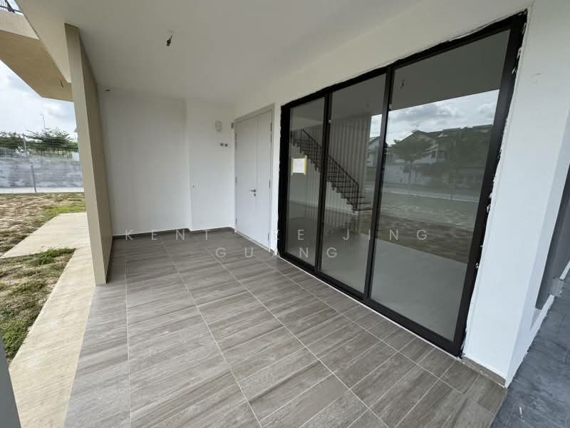 Semi-Detached House for Sale in Seksyen 7 (Shah Alam) - Kent Lee Jing Guang - Exterior - PropertyGuru.com.my