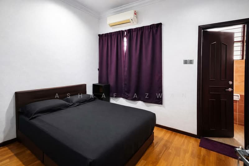 Double Storey Putra Bestari , Putra Heights untuk Untuk Dijual - RM 980,000, Mac 2026 - Bedroom - PropertyGuru.com.my