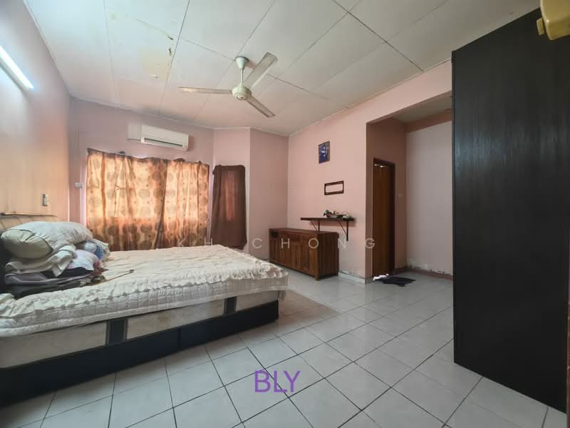 Taman Sentosa untuk Untuk Dijual - RM 378,000, Apr 2026 - Bedroom - PropertyGuru.com.my