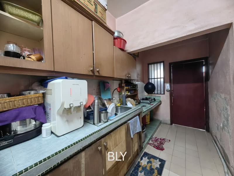 Taman Sentosa untuk Untuk Dijual - RM 378,000, Apr 2026 - Kitchen - PropertyGuru.com.my