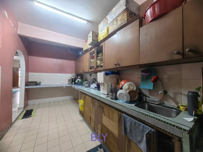 Taman Sentosa untuk Untuk Dijual - RM 378,000, Apr 2026 - Kitchen - PropertyGuru.com.my
