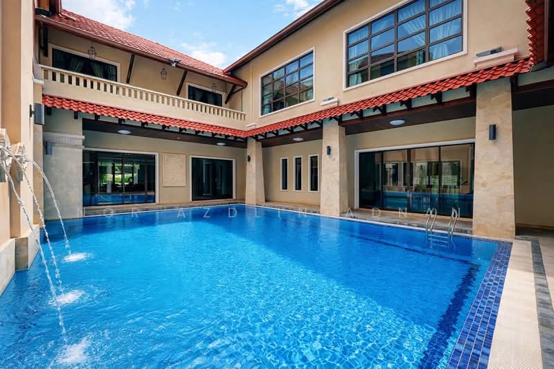 Bungalow for Sale in Country Heights (Kajang) - Nor Azdlin Adnan - Exterior - PropertyGuru.com.my