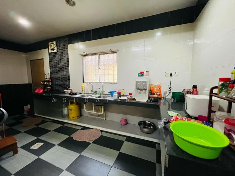 Bandar Puteri Klang untuk Untuk Dijual - RM 550,000, Mac 2026 - Kitchen - PropertyGuru.com.my
