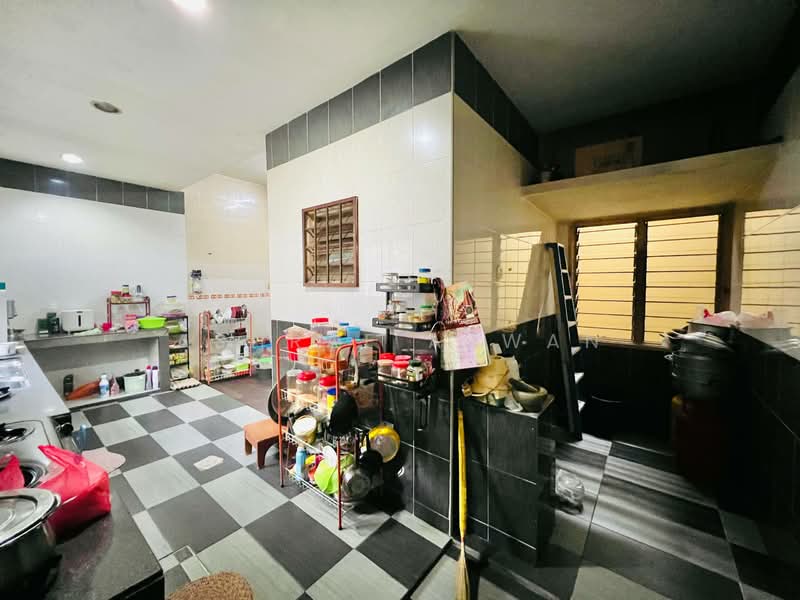 Bandar Puteri Klang untuk Untuk Dijual - RM 550,000, Mac 2026 - Kitchen - PropertyGuru.com.my