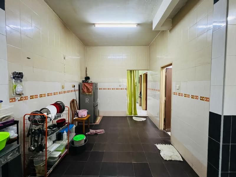Bandar Puteri Klang untuk Untuk Dijual - RM 550,000, Mac 2026 - Kitchen - PropertyGuru.com.my