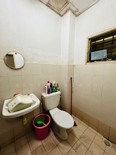 Bandar Puteri Klang untuk Untuk Dijual - RM 550,000, Mac 2026 - Bathroom - PropertyGuru.com.my