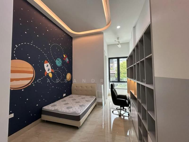 Bungalow for Sale in Country Heights Damansara (Kuala Lumpur) - Cassandra Bay - Bedroom - PropertyGuru.com.my