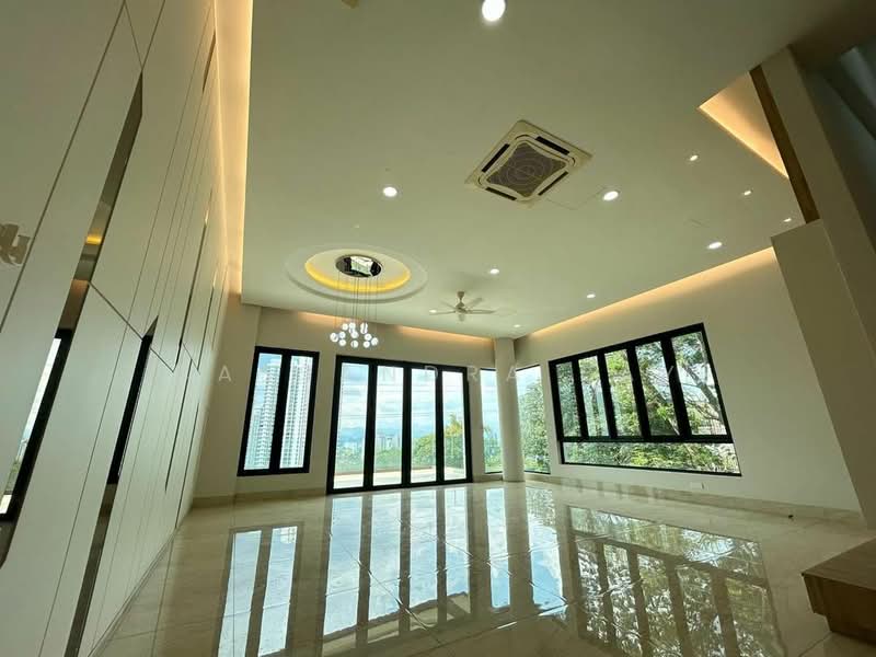 Bungalow for Sale in Country Heights Damansara (Kuala Lumpur) - Cassandra Bay - Living Room - PropertyGuru.com.my
