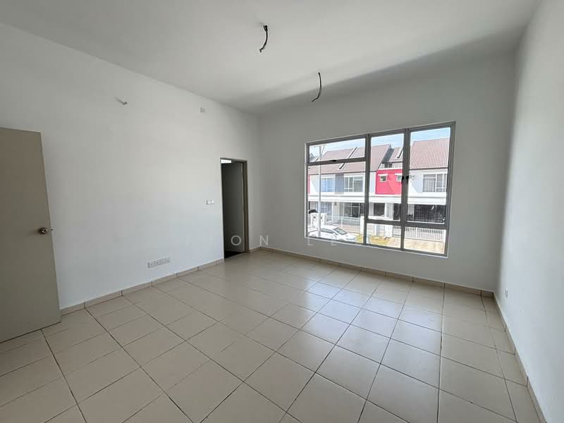 2-storey Terraced House for Rent in Bandar Seri Alam (Masai) - Fion Lee - Living Room - PropertyGuru.com.my