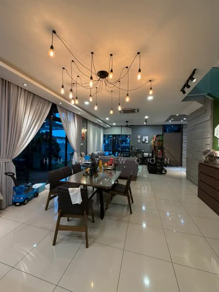 Rumah Kluster untuk Dijual di Bandar Cemerlang (Ulu Tiram) - Huily Woon - Living Room - PropertyGuru.com.my